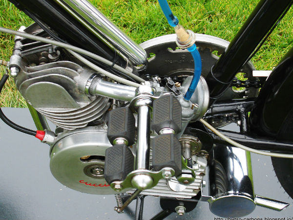  சிறிய எஞ்சின்