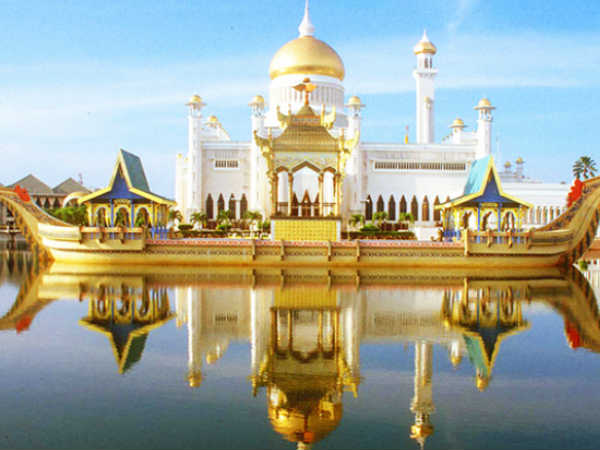 தலை சுத்திடும்..!