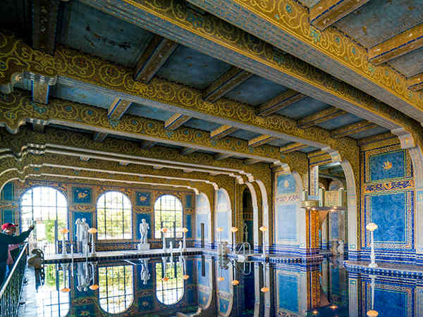 ஹேர்ஸ்ட கோட்டை 