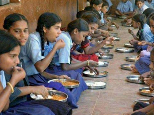  சத்துணவுத் திட்டம்