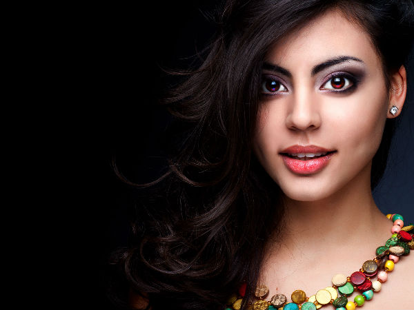 அழகு நிலையம் (Beauty parlor) 