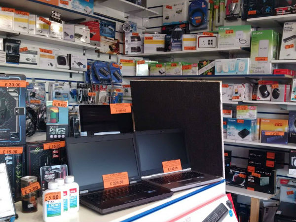 கம்ப்யூட்டர் ஷாப் 