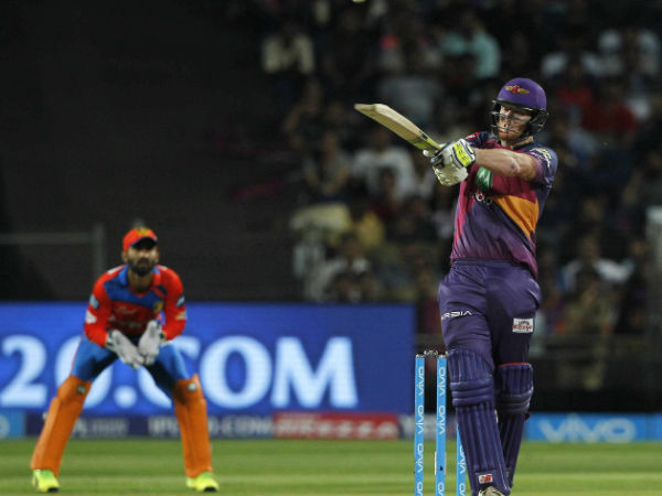 ஆபத்துக்கேற்ற வெகுமதி 