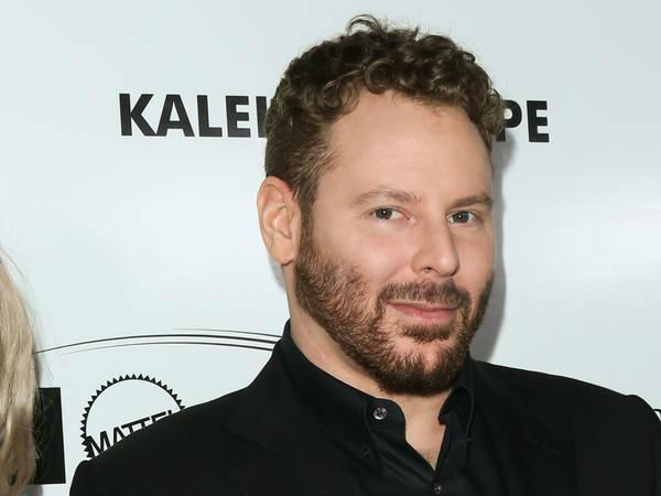 சீயான் பார்க்கர் 