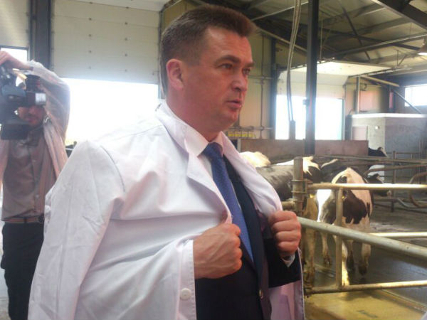 சோங்டிங் பால் பண்ணை மற்றும் செவர்னி ஃபர் பங்குதாரர்கள் 