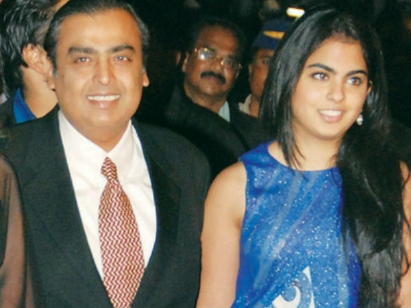 ஈஷா அம்பானி - முகேஷ் அம்பானி 