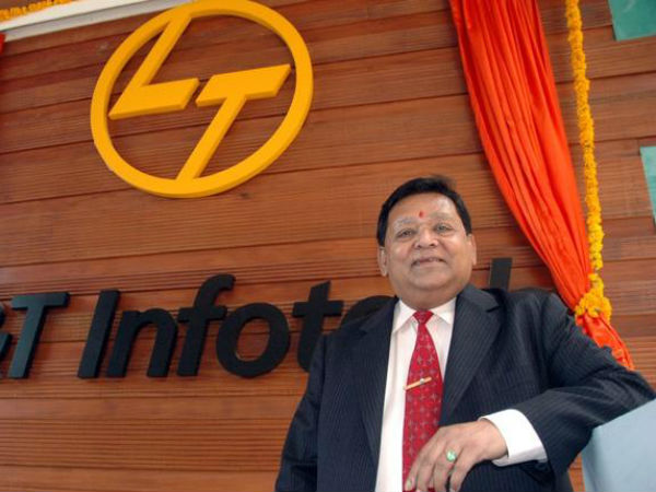 1) ஏ.எம் நாயக்