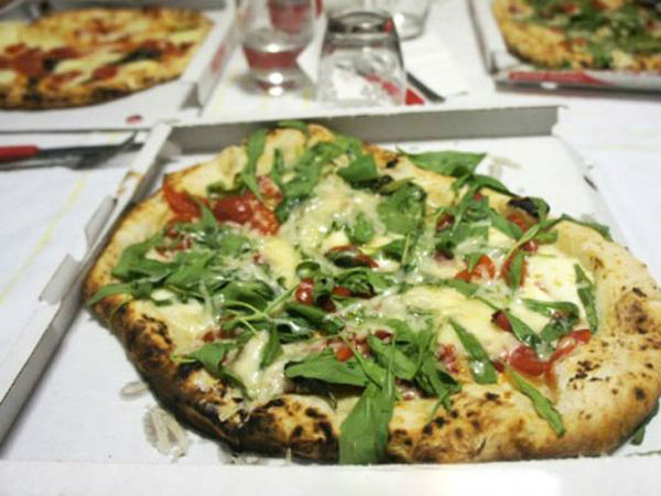 விலையுயர்ந்த பீட்சா 