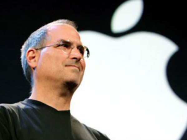 இயக்குநர் குழு 