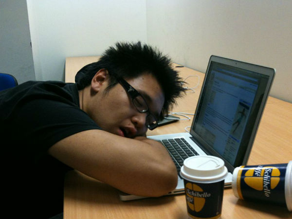 எப்புடி கண்காணிப்பாங்க