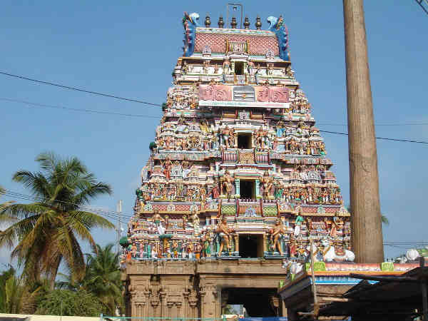 நிலம் திருட்டு