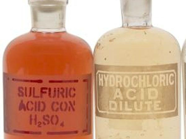  கதிரியக்க பொருட்கள்: 