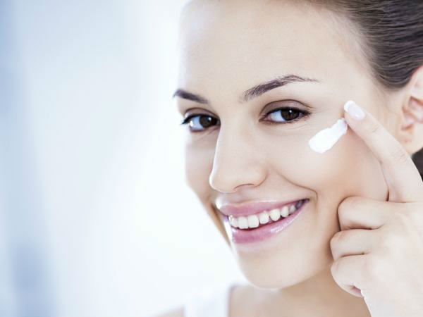 கரும் புள்ளிகளை நீக்கும்