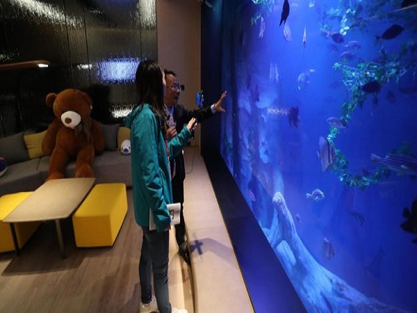 பிரமாண்டம்