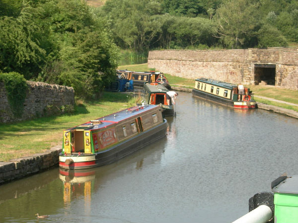 தண்ணீர்வழி பயணம்