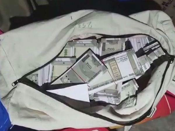 அது தான் நான் 