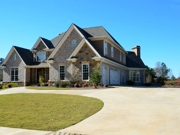 5. மலிவு விலையில் வீடுகள் 