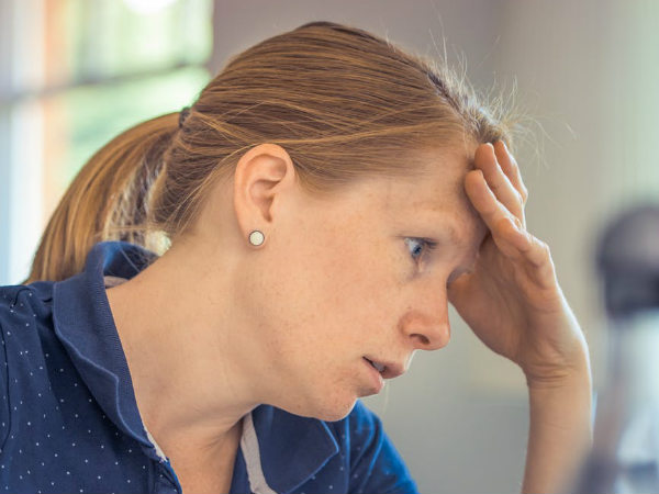 வேலை தேடும் ஊழியர்கள்