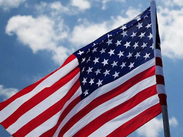 உதவிய அமெரிக்கா 