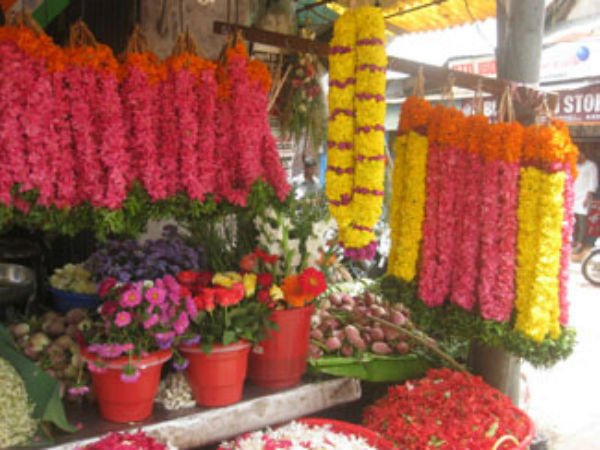 பூஜை தெரியும் 