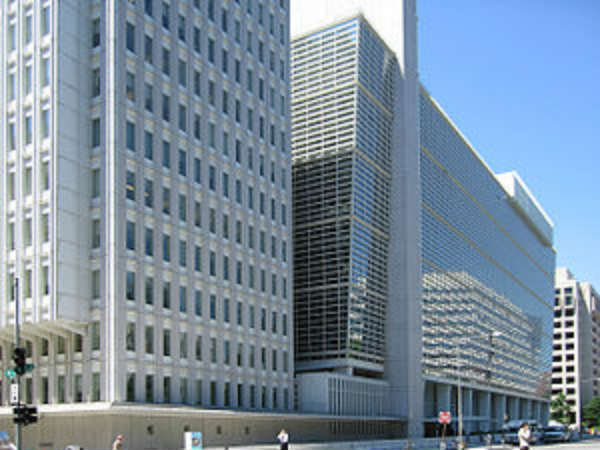 கடனாளி நாடு நம்பர் 1