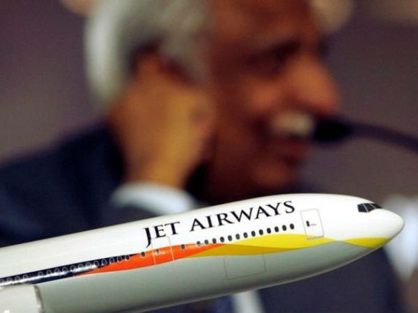 ஸ்பைஸ்ஜெட்டுக்கு பறந்த விமானிகள்