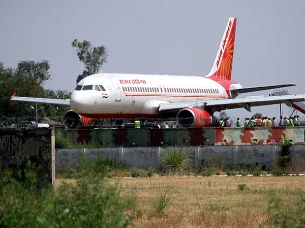 எத்தனை பேர் 