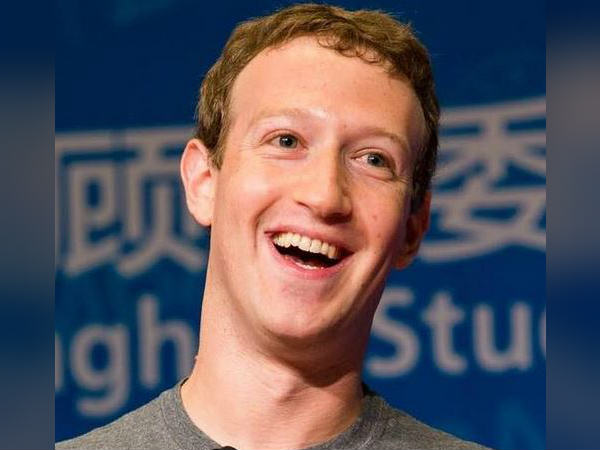 பேஸ்புக் நிறுவனத்திற்கு வருமானம் 