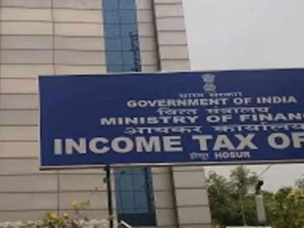 இப்போதான் தூக்கம் கலைந்தது