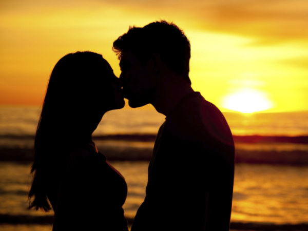 தலைமறைவான  காதல் ஜோடி 