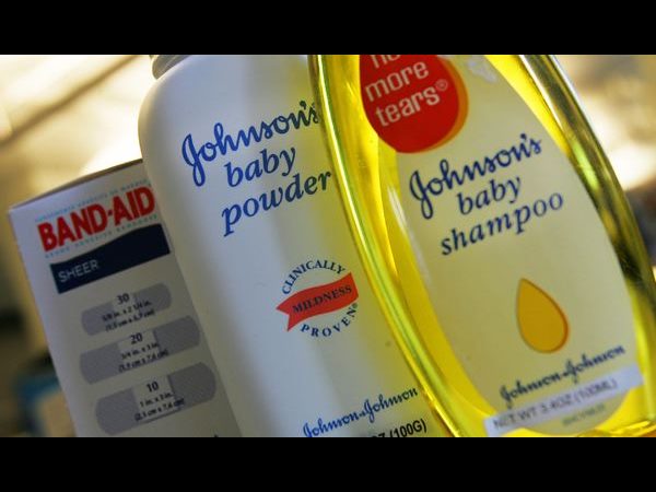 ஜான்சன் & ஜான்சன் ஷாம்புவில்  வேதிப்பொருட்கள்