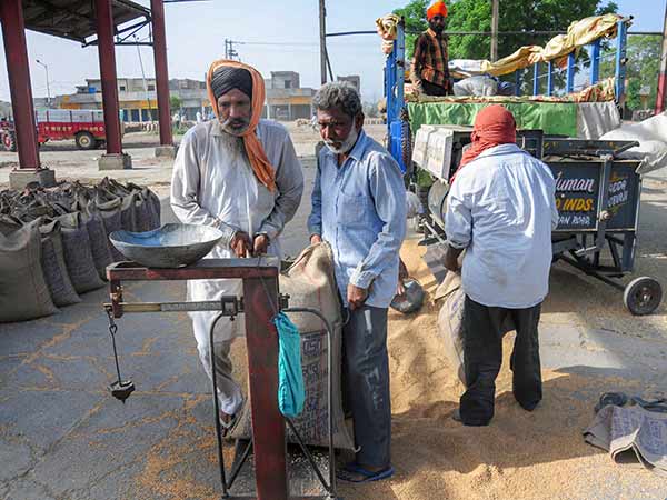 உள் நாட்டு உற்பத்தியாளர்களுக்கு பயன்