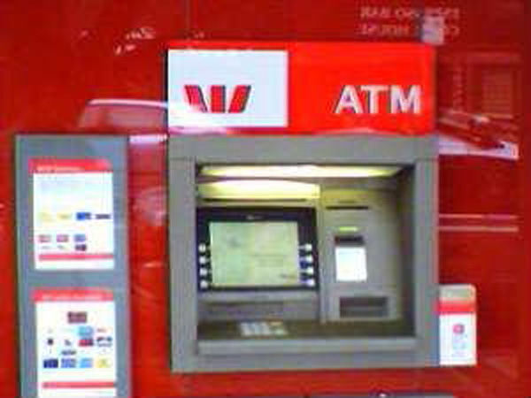 சிட்டி பேங்க் & ஹெச்.எஸ்.பி.சி அறிமுகம் 