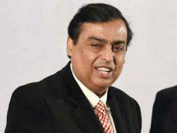 பொம்மை விற்பனையிலும் தனி இடம் 