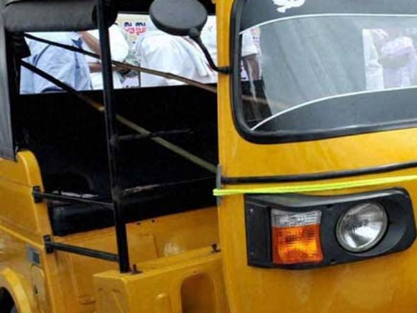 குடும்பமே ஆட்டோ குடும்பம் தான் 