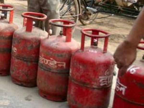 நாடு முழுவதும் உஜ்வாலா