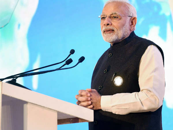 மோடியின் பேரில் உற்சாகம் 