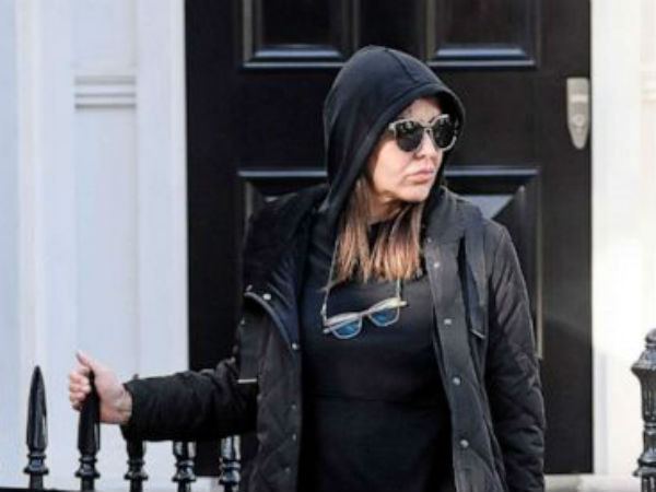 குதூகலத்தில் மனைவி 