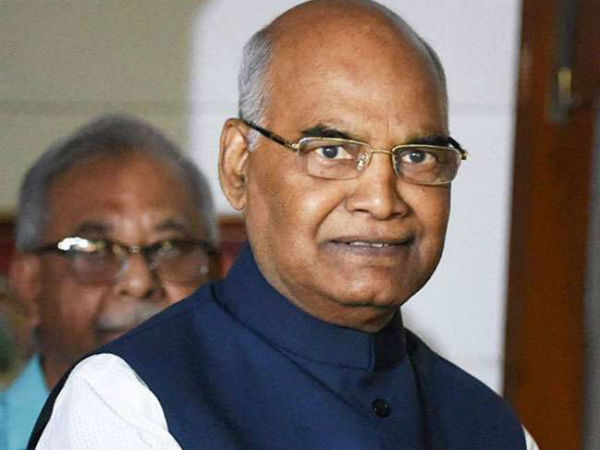 வீட்டின் வாசலுக்கே வங்கி சேவை 