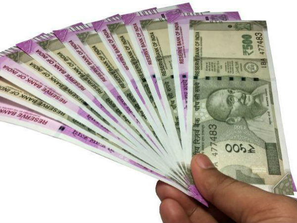 இதுவரை ரூ.64,700 கோடி ரீஃபண்ட்