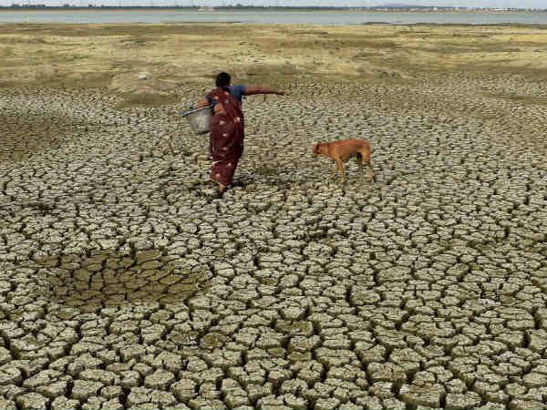 ஏரிகளின் மாவட்டம் எங்கே