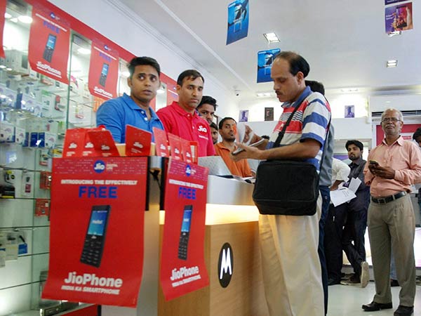 குற்றசாட்டுகள் நிராகரிப்பு 