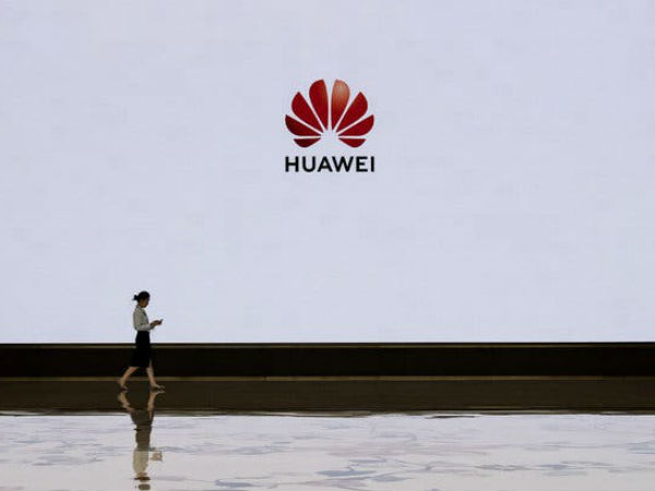 ஹூவாவேயை கழற்றிவிட்ட கூகுள்