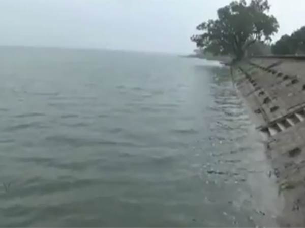 தண்ணீர் இல்லை 