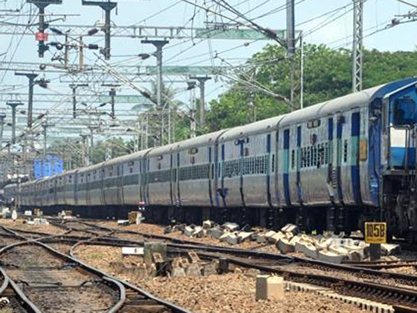 இரயில்வே பயணிகள் எண்ணிக்கையும் அதிகரிப்பு? 
