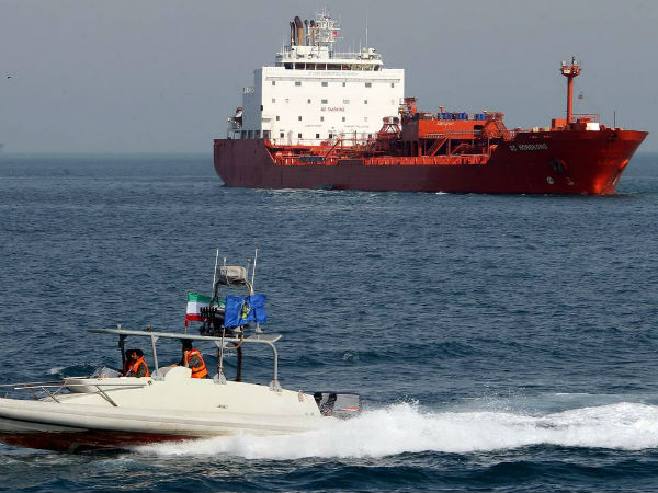 இங்கிலாந்து எண்ணெய் கப்பலை கைப்பற்ற ஈரான் முயற்சி? 