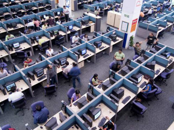 10 பேருக்கு வேலை தரணும்