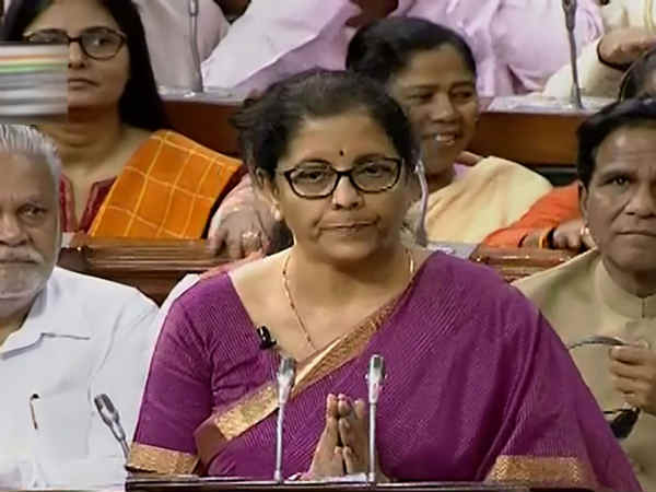 2024ஆம் ஆண்டுக்குள் 5 லட்சம் கோடி டாலர்