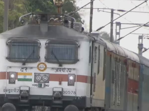 பயணிகள் கோரிக்கை