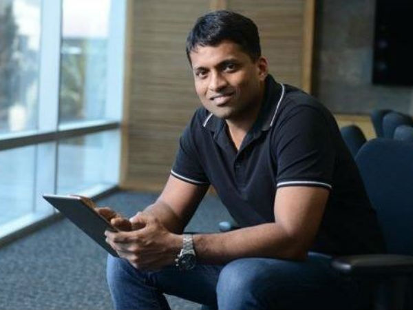 அனிமேஷன் செய்யப்பட்ட கதாபாத்திரங்கள் தான் ஆசிரியர்! 